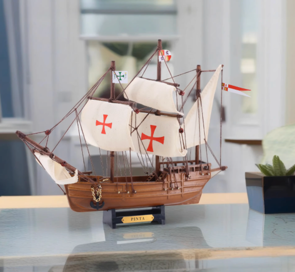 Christopher Columbus santa maria scale model ships
