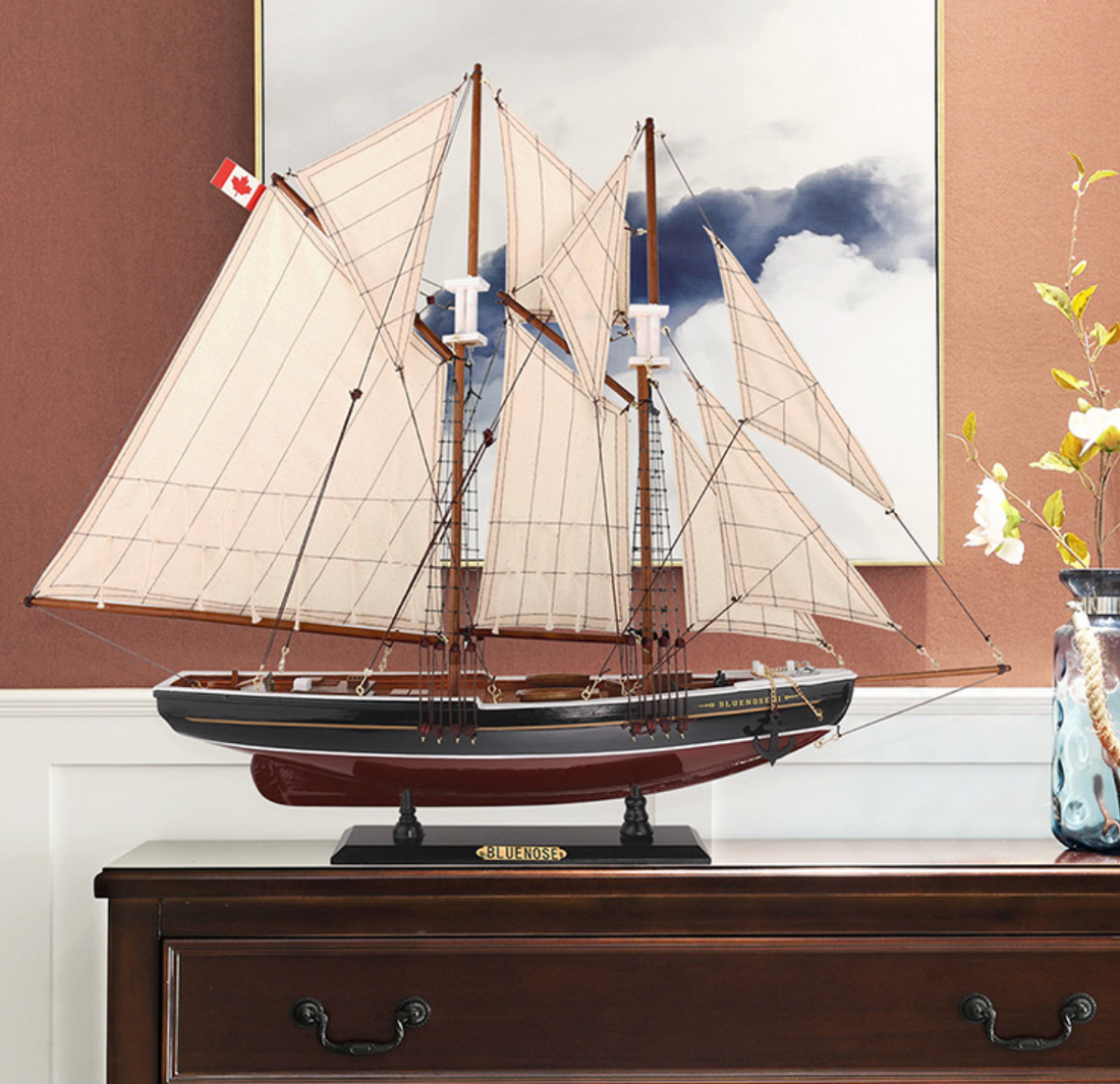 Canadian Bluenose II Model Ship – 66cm Canadian Schooner – Handcrafted Display Model